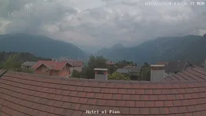 webcam  Pian dei Pradi (860 m), Altopiano della Vigolana (TN), webcam provincia di Trento
