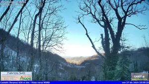 webcam  Castelli (TE, 620 m), webcam provincia di Teramo